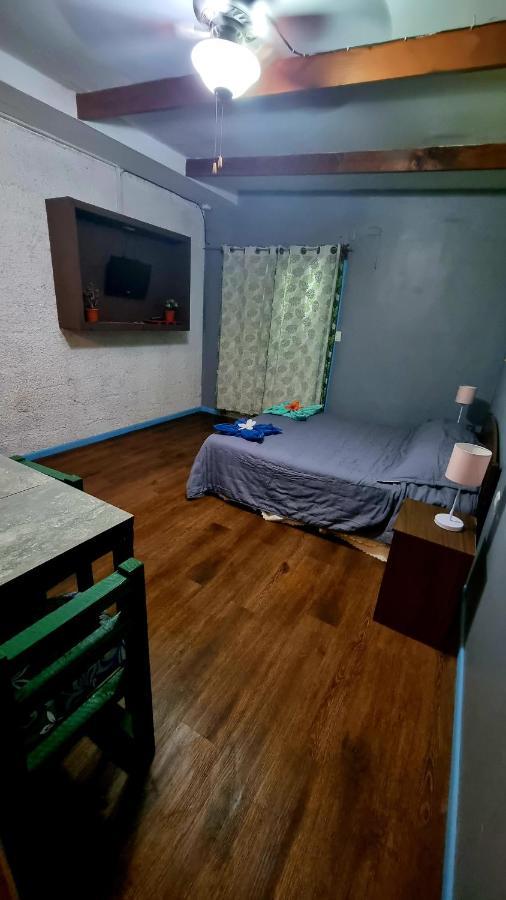 Hostal Henua Roa Χάνγκα Ρόα Εξωτερικό φωτογραφία